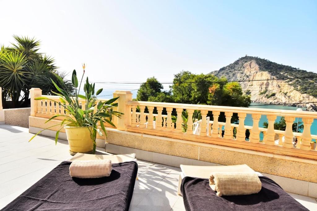 Aparthotel Ola Blanca Cala de Finestrat Oda fotoğraf