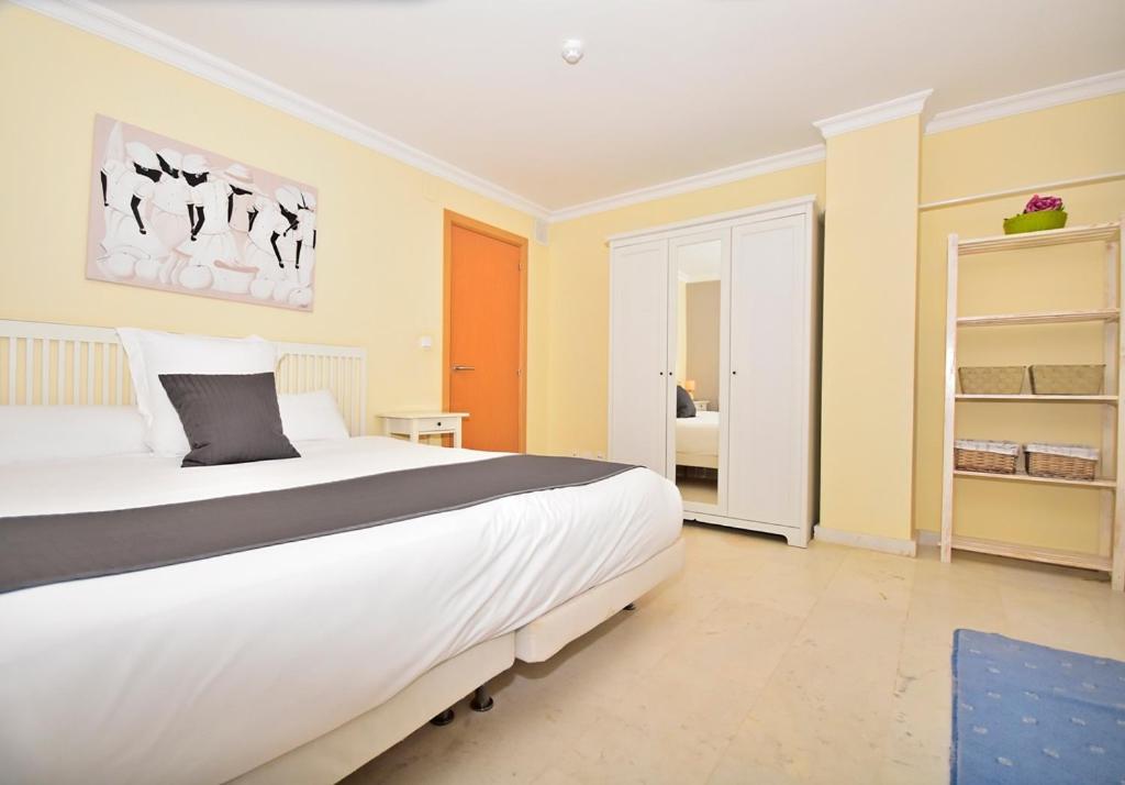 Aparthotel Ola Blanca Cala de Finestrat Oda fotoğraf