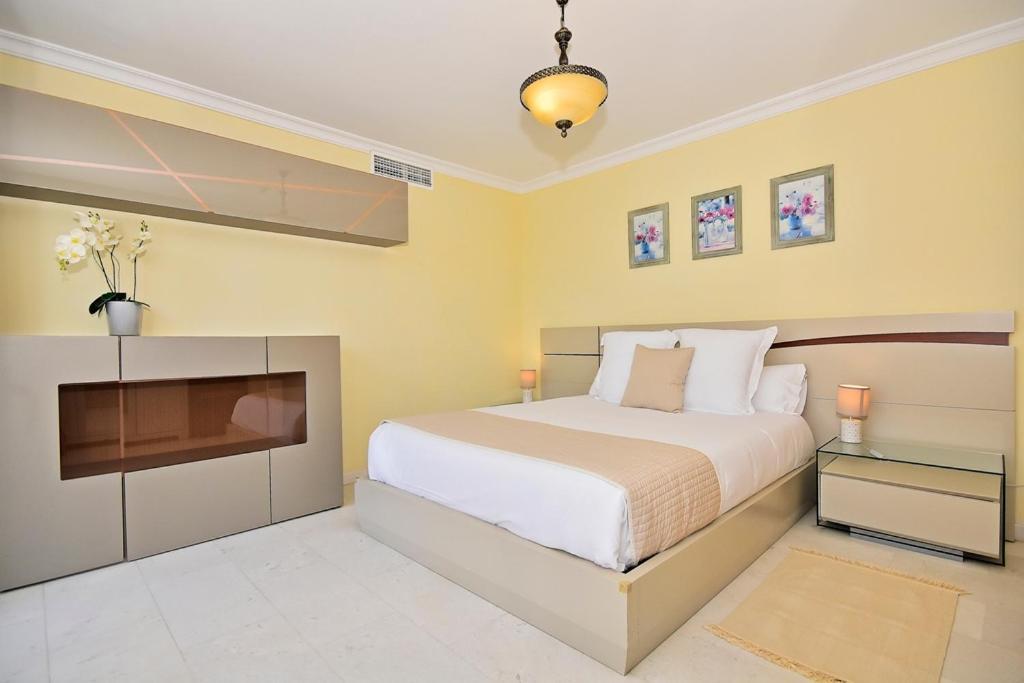 Aparthotel Ola Blanca Cala de Finestrat Oda fotoğraf